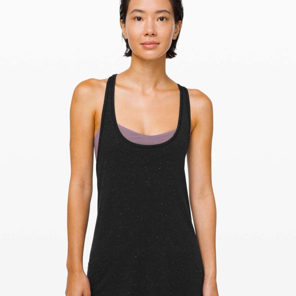 Lululemon Tied in Energy 2-in-1 Tank Black / Frosted Mulberry Size 4